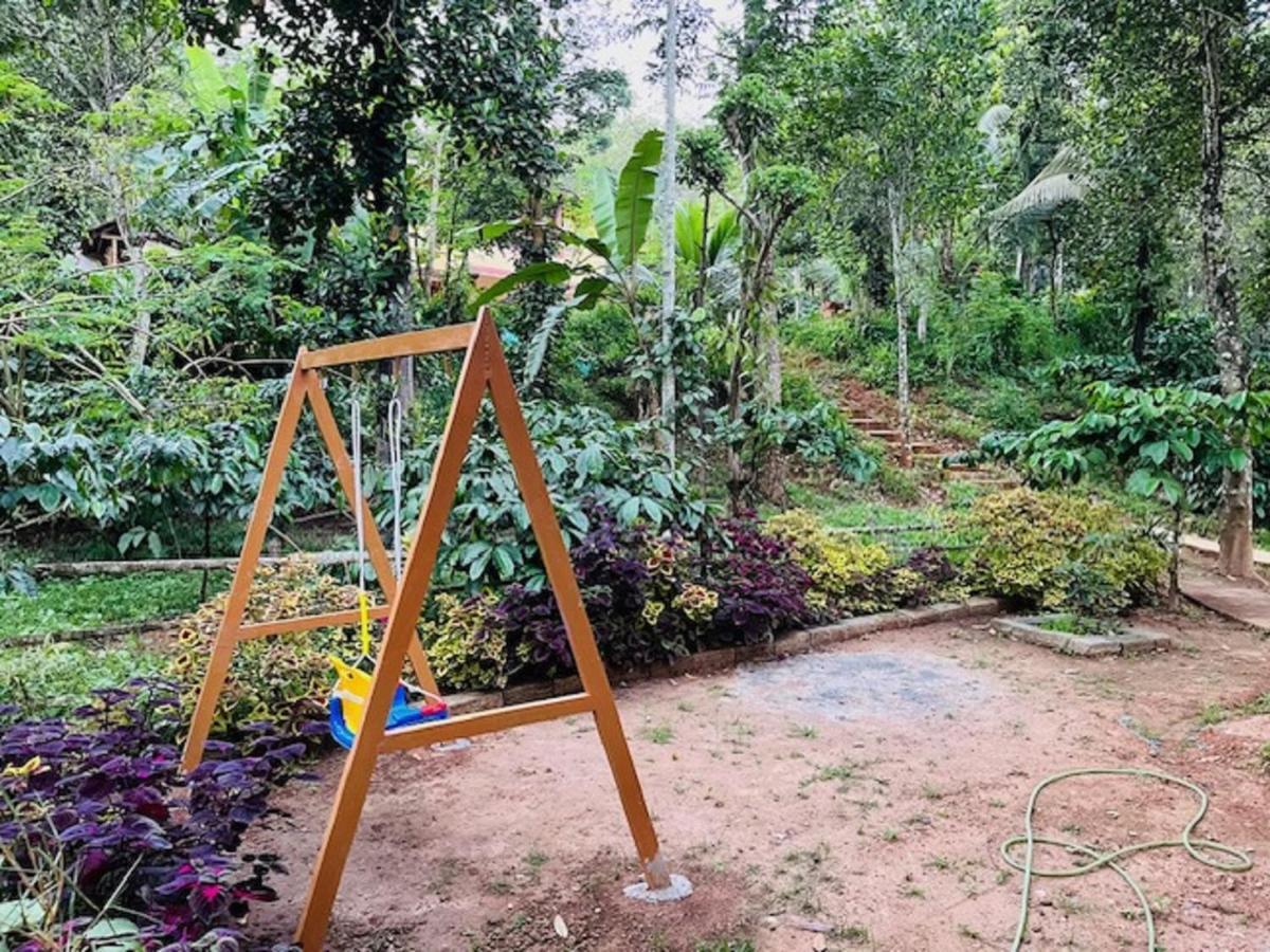 Kuruva Shoreline Wayanad Chegāt Exterior foto