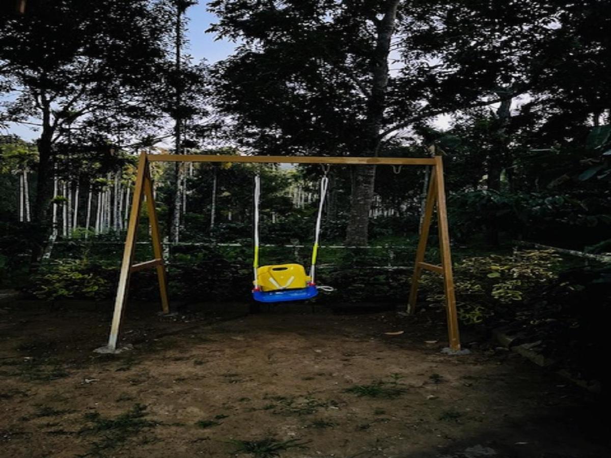 Kuruva Shoreline Wayanad Chegāt Exterior foto