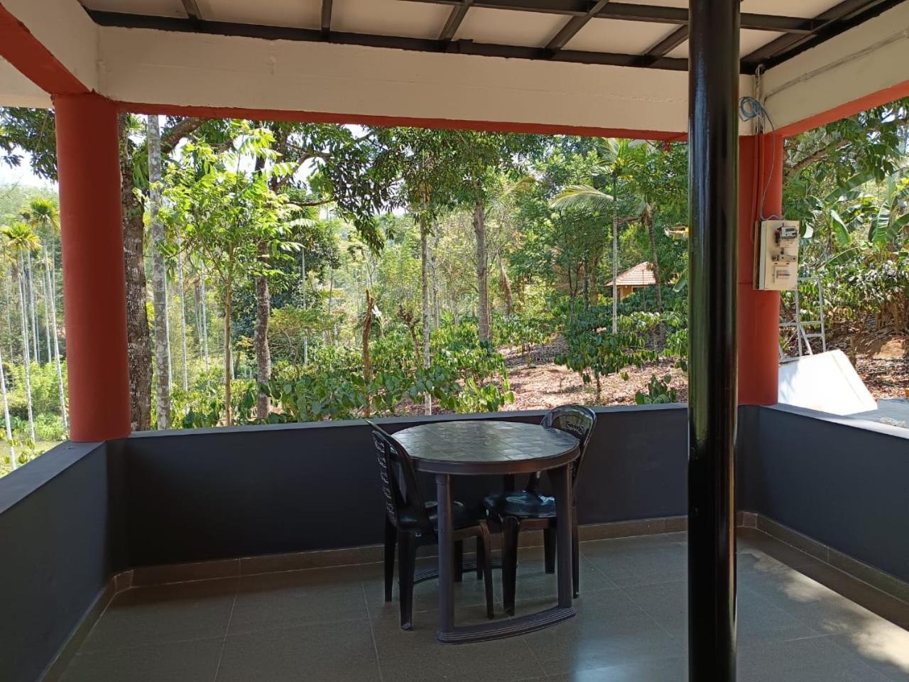 Kuruva Shoreline Wayanad Chegāt Exterior foto