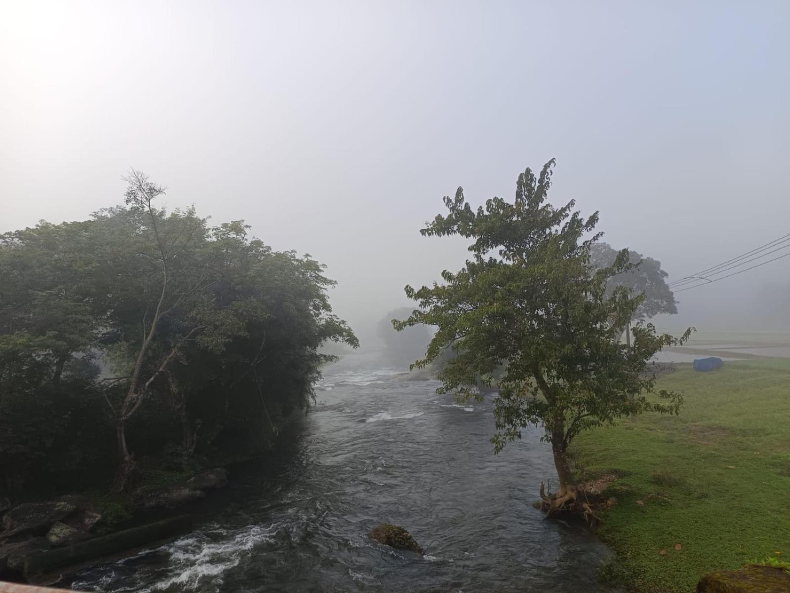 Kuruva Shoreline Wayanad Chegāt Exterior foto